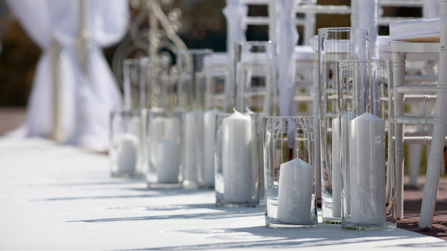 Unconventional Wedding Decor: Candles along aisle of wedding