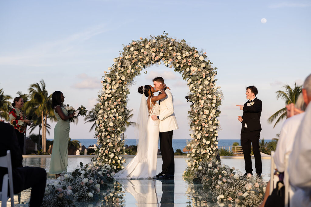 Wedding Couple Dreams Playa Mujeres Destination Wedding Ceremony