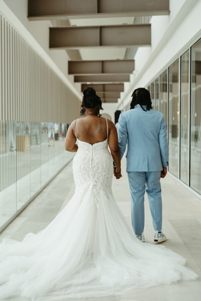 destination wedding couple